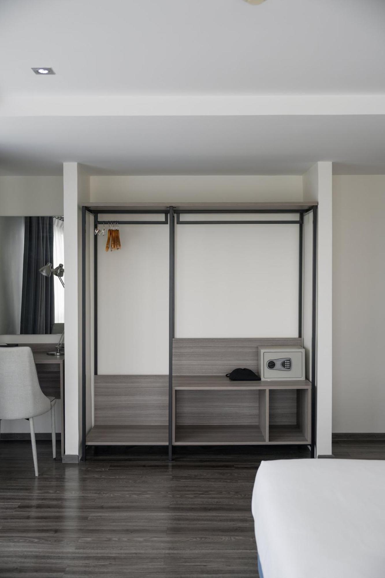 Surestay By Best Western Iconic Suvarnabhumi Bang Bo Exteriör bild