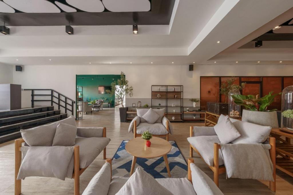 Surestay By Best Western Iconic Suvarnabhumi Bang Bo Exteriör bild
